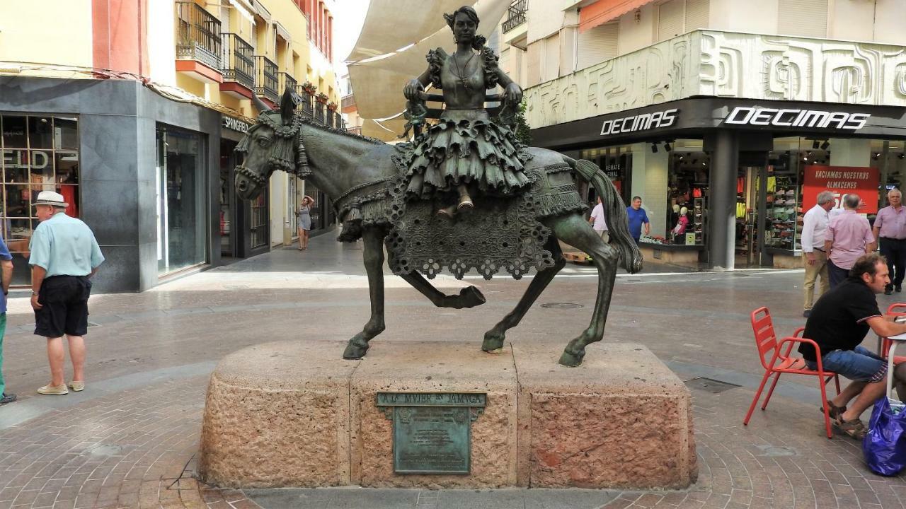 Viviendas Con Fines Turisticos ''La Jamuga'' Andújar Екстериор снимка